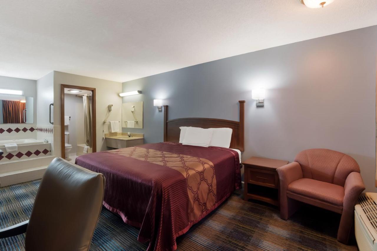Rodeway Inn Augusta West - Fort Eisenhower Екстер'єр фото