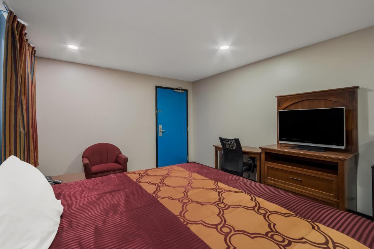 Rodeway Inn Augusta West - Fort Eisenhower Екстер'єр фото