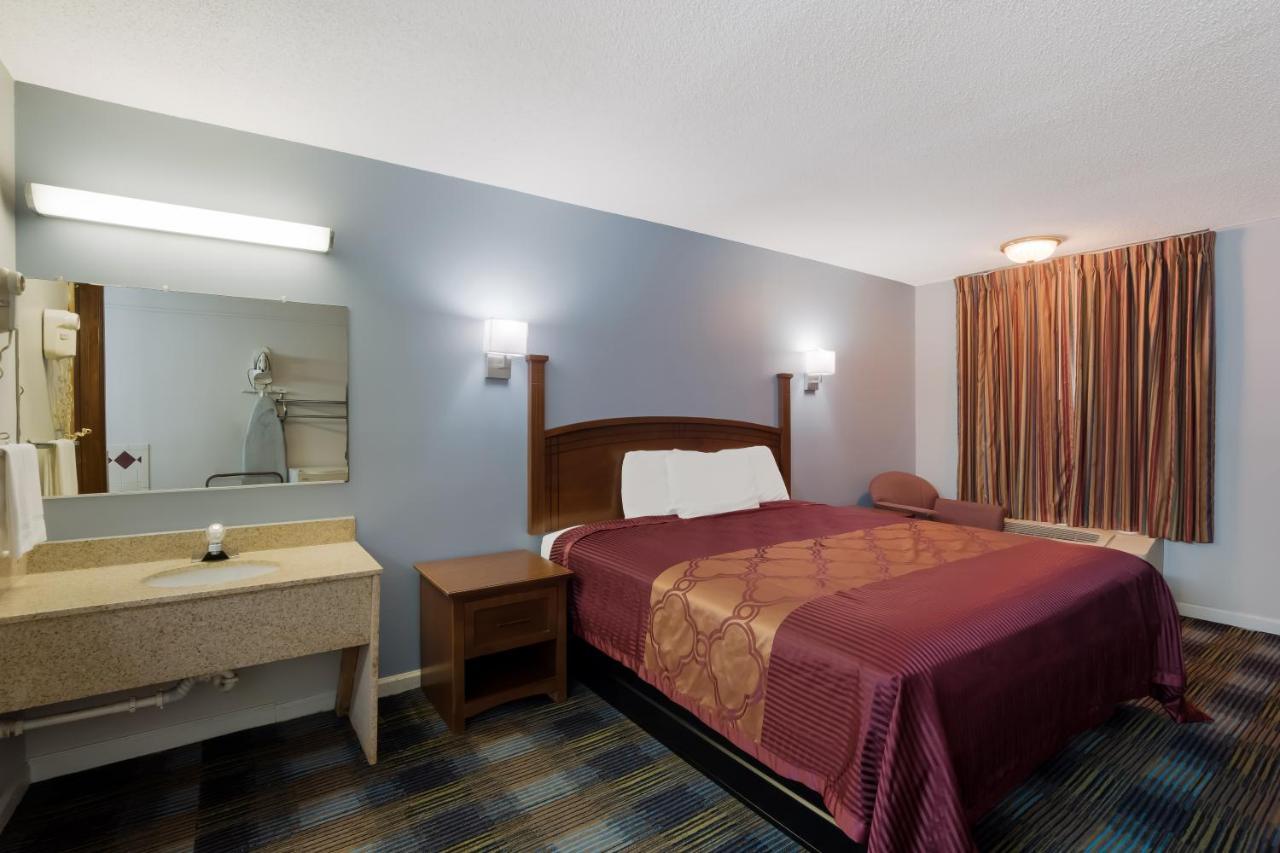 Rodeway Inn Augusta West - Fort Eisenhower Екстер'єр фото