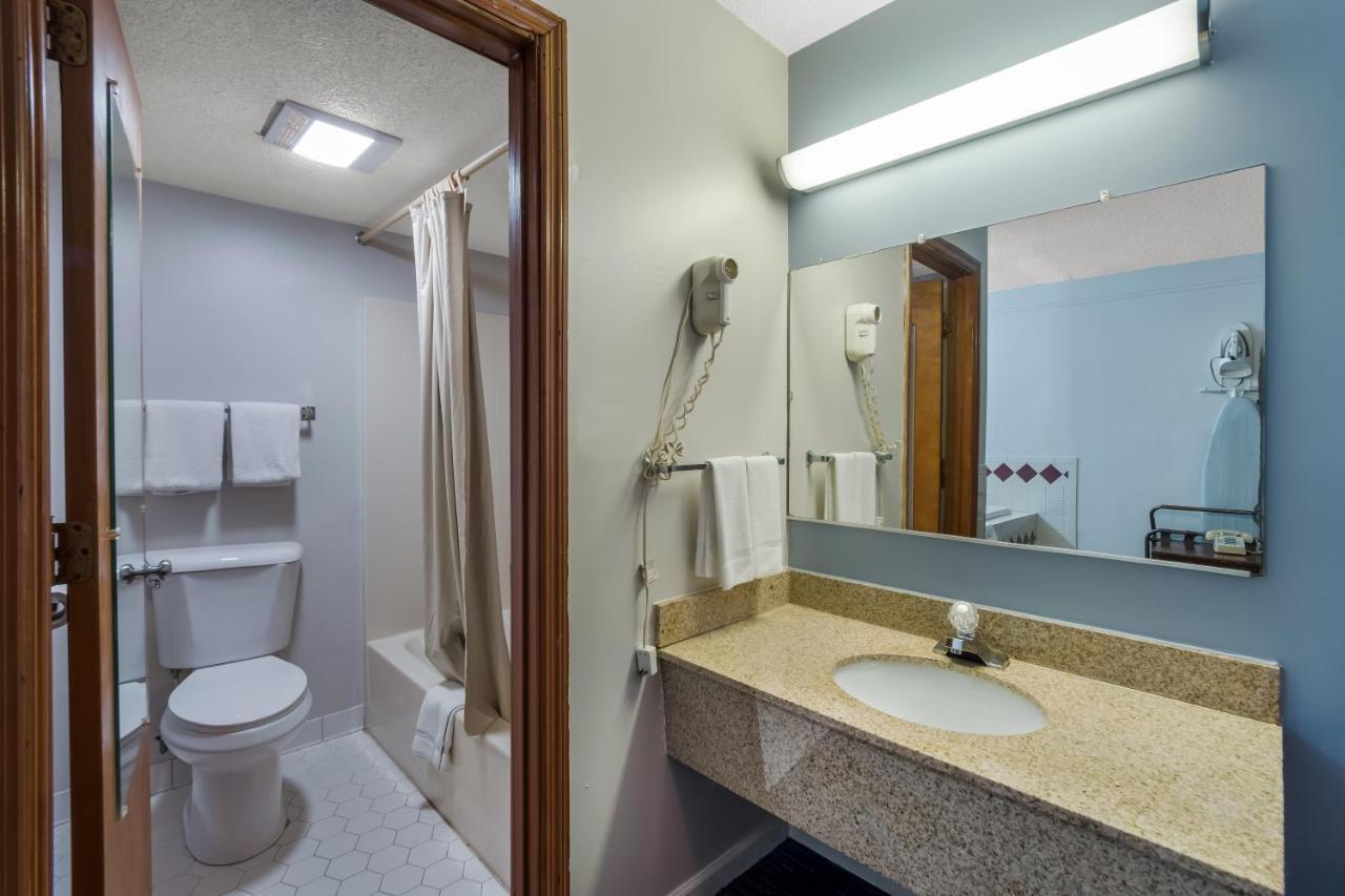 Rodeway Inn Augusta West - Fort Eisenhower Екстер'єр фото