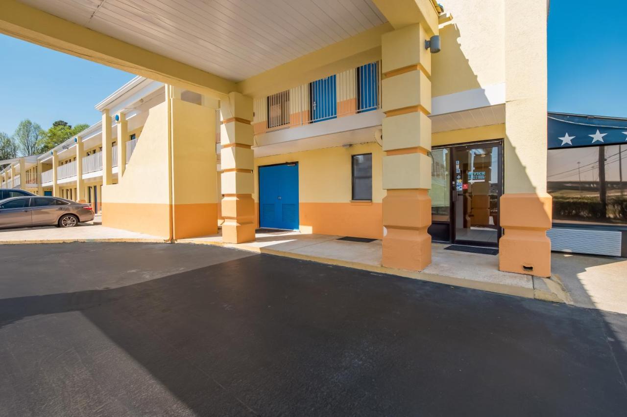 Rodeway Inn Augusta West - Fort Eisenhower Екстер'єр фото