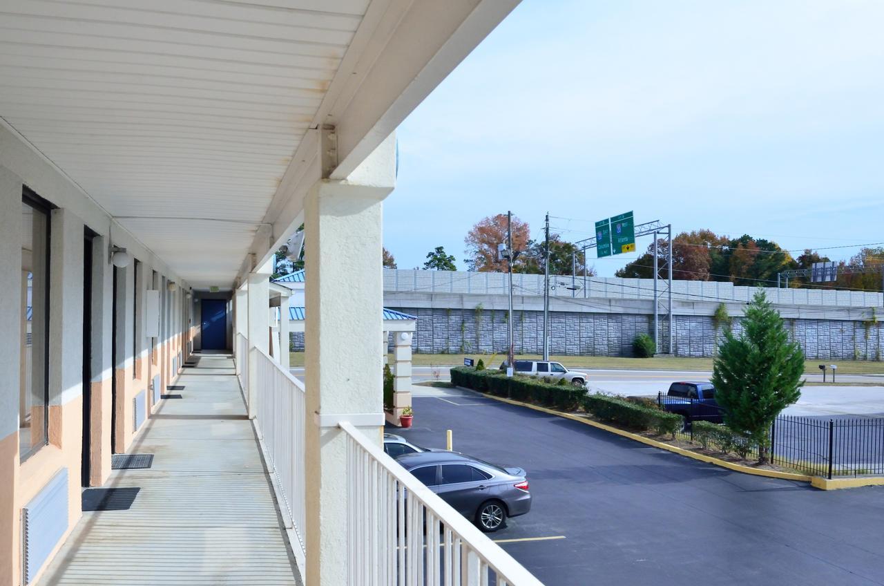 Rodeway Inn Augusta West - Fort Eisenhower Екстер'єр фото